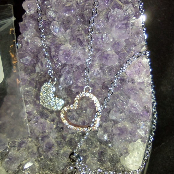 Fragrant Jewels necklace double heart - Picture 3 of 3